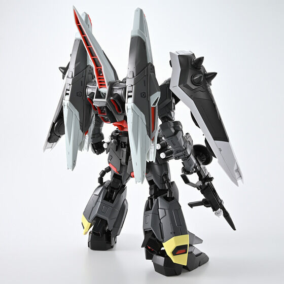 MG 1/100 BLAZE ZAKU PHANTOM (DEARKA ELTHMAN CUSTOM)