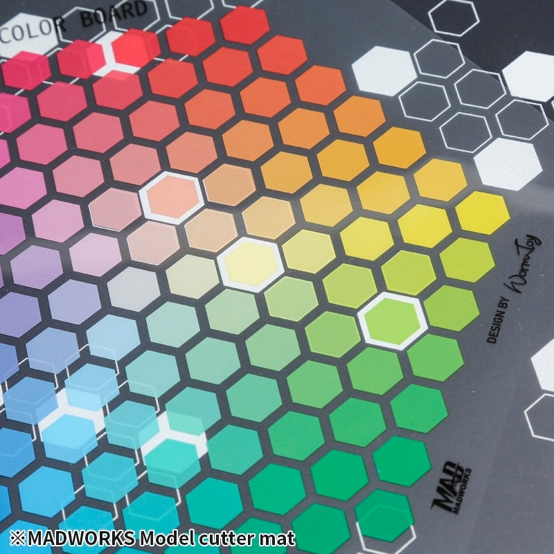 MADWORKS MAD A3 CUTTING MAT WITH PATENTED COLOR PICKER MH-09