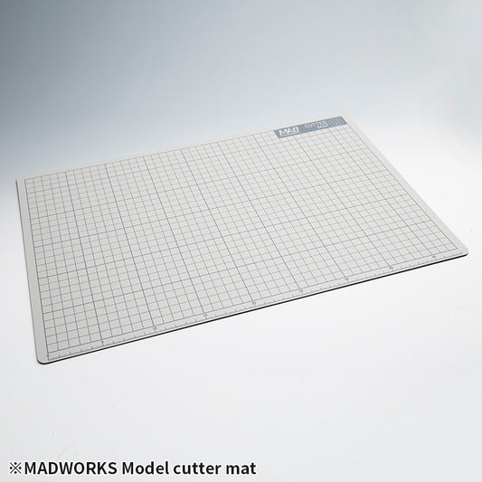 MADWORKS MAD A3 CUTTING MAT WITH PATENTED COLOR PICKER MH-09