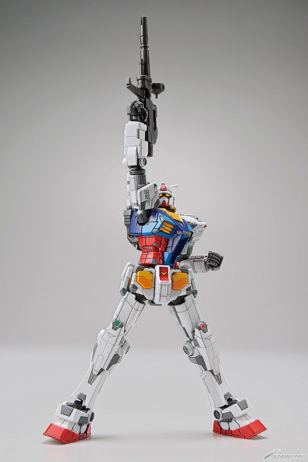 1/144 RX-78F00 GUNDAM & G-DOCK