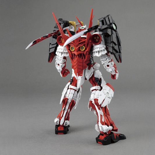 MG 1/100 SENGOKU ASTRAY GUNDAM