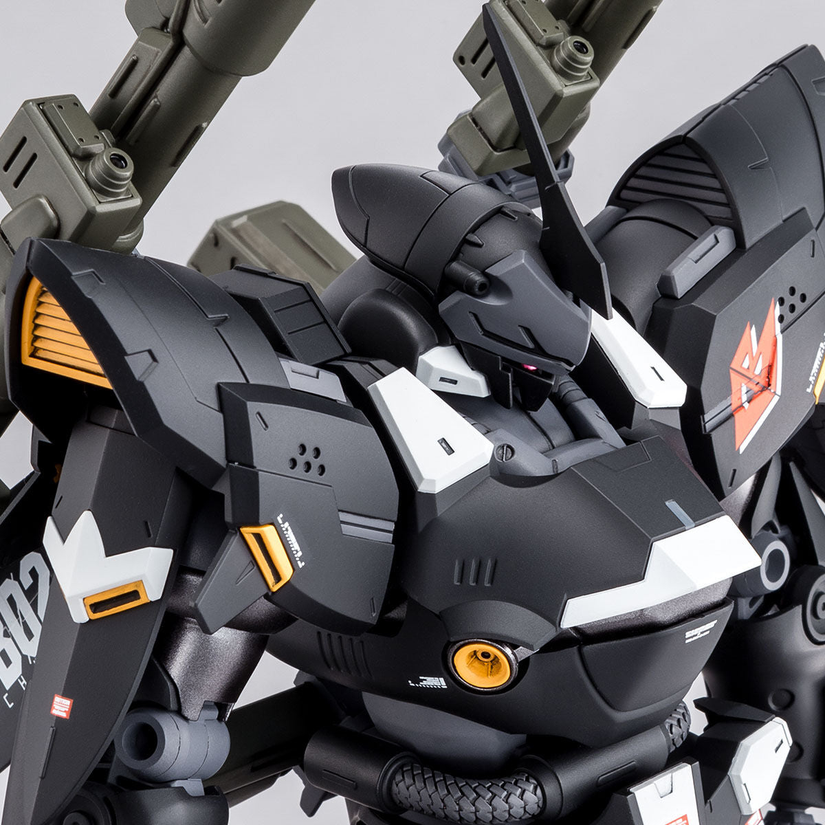 MG 1/100 KAMPFER SCHWER
