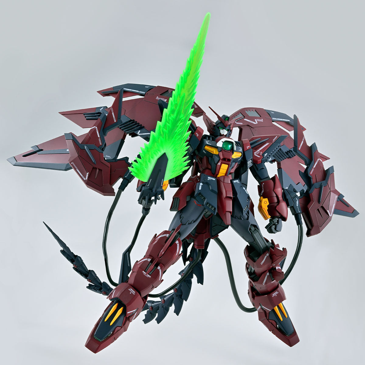 MG 1/100 GUNDAM EPYON EW (STURM UND DRANG UNIT)