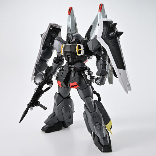 MG 1/100 BLAZE ZAKU PHANTOM (DEARKA ELTHMAN CUSTOM)