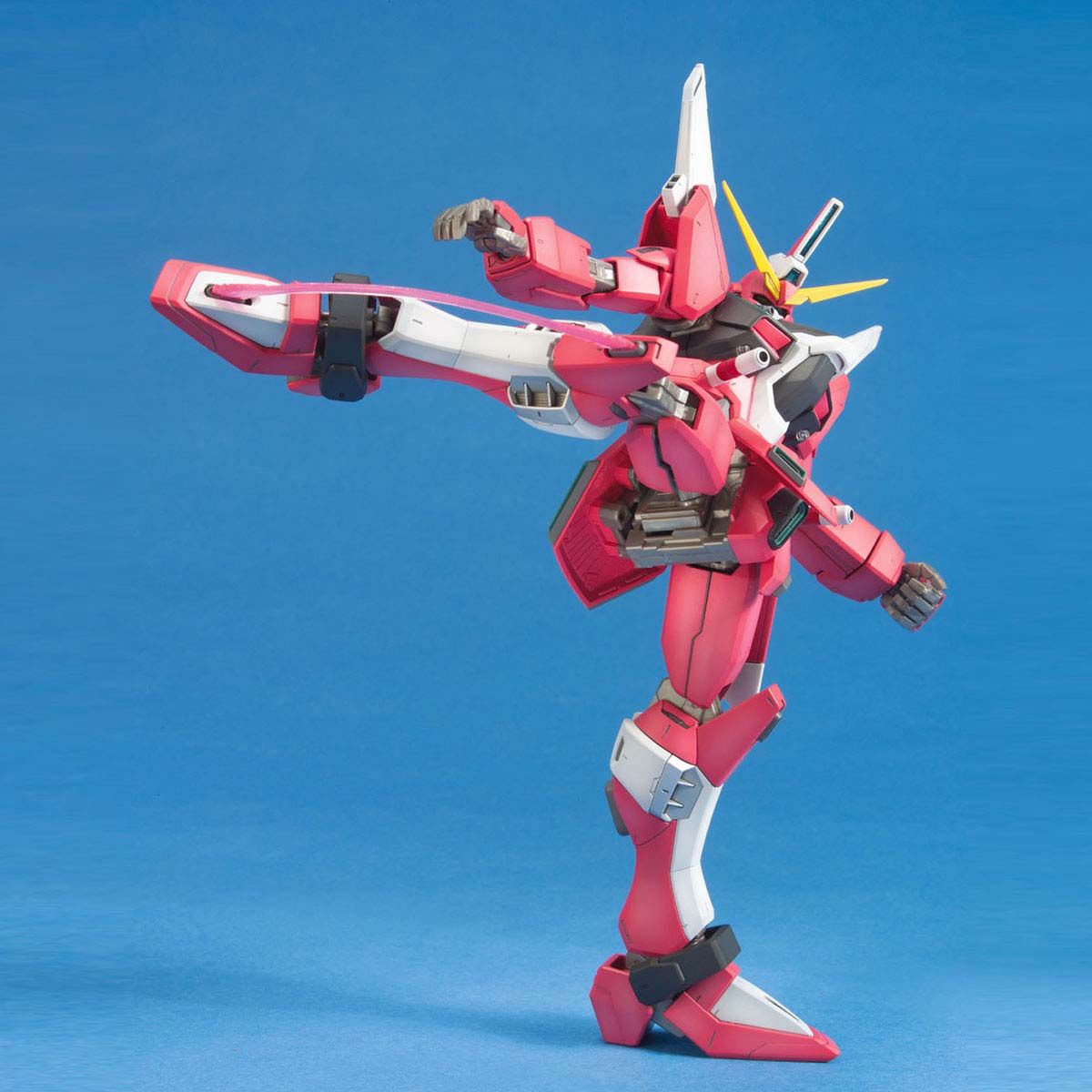 MG 1/100 ZGMF-X19A INFINITE JUSTICE GUNDAM