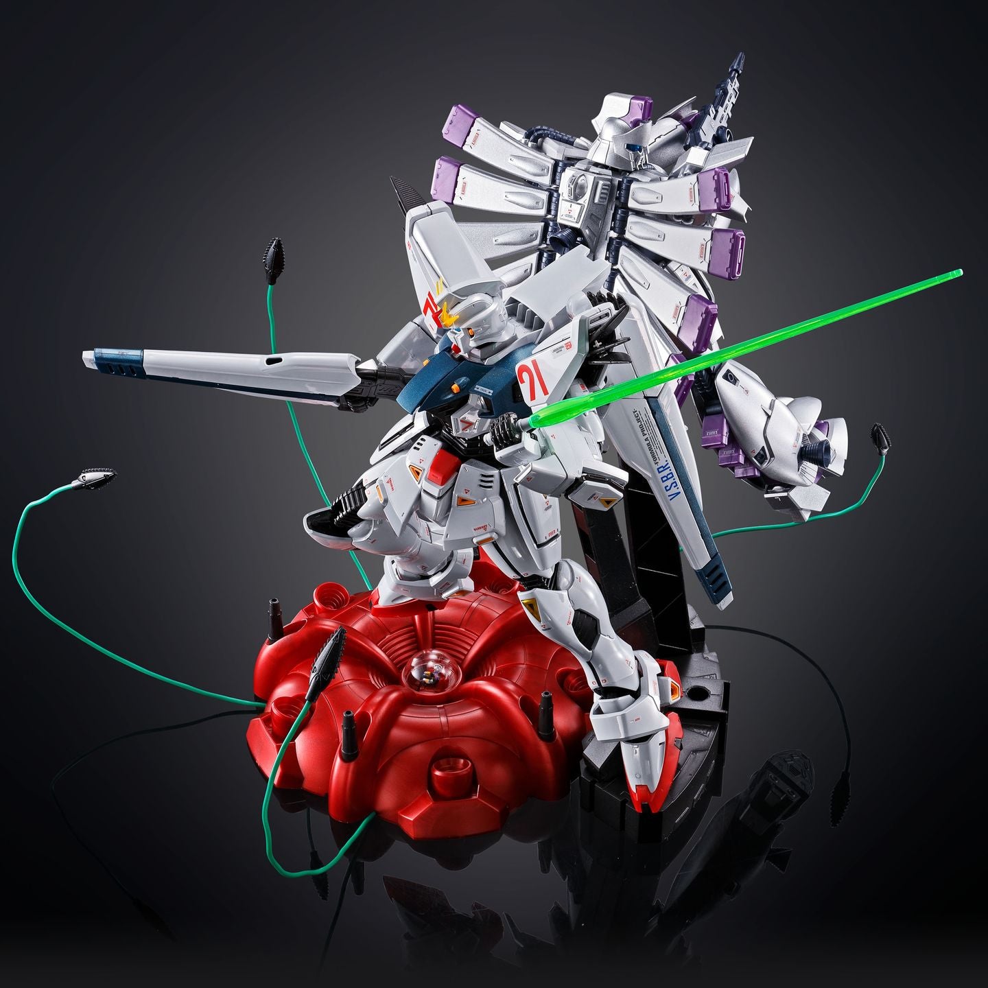 MG 1/100 GUNDAM F91 Ver.2.0 [TITANIUM FINISH]