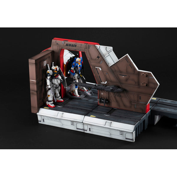 [R.M.S] Realistic Model Series： MOBILE SUIT Z GUNDAM 1/144 Nahel Argama Catapult Deck 40th Anniversary Edition