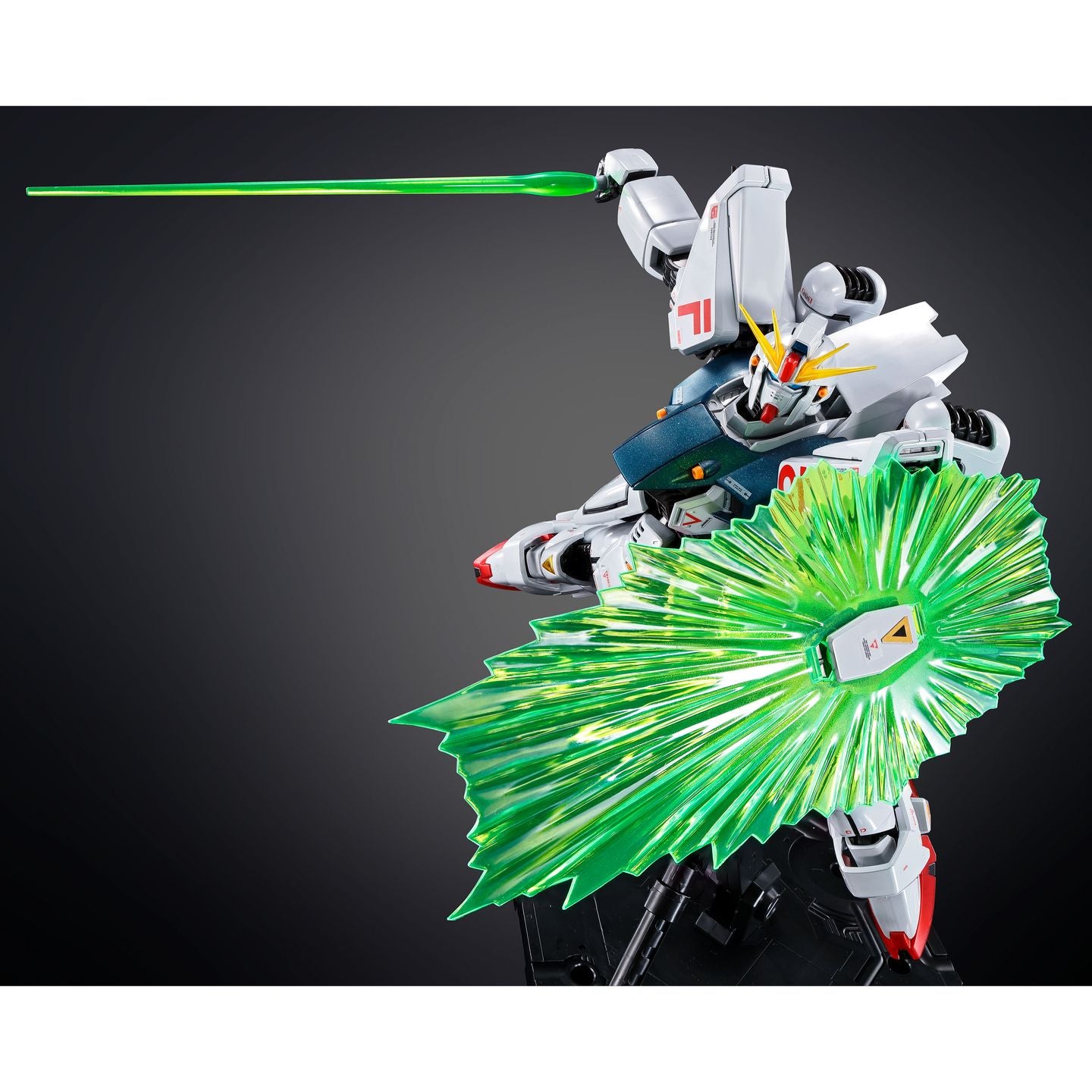 MG 1/100 GUNDAM F91 Ver.2.0 [TITANIUM FINISH]