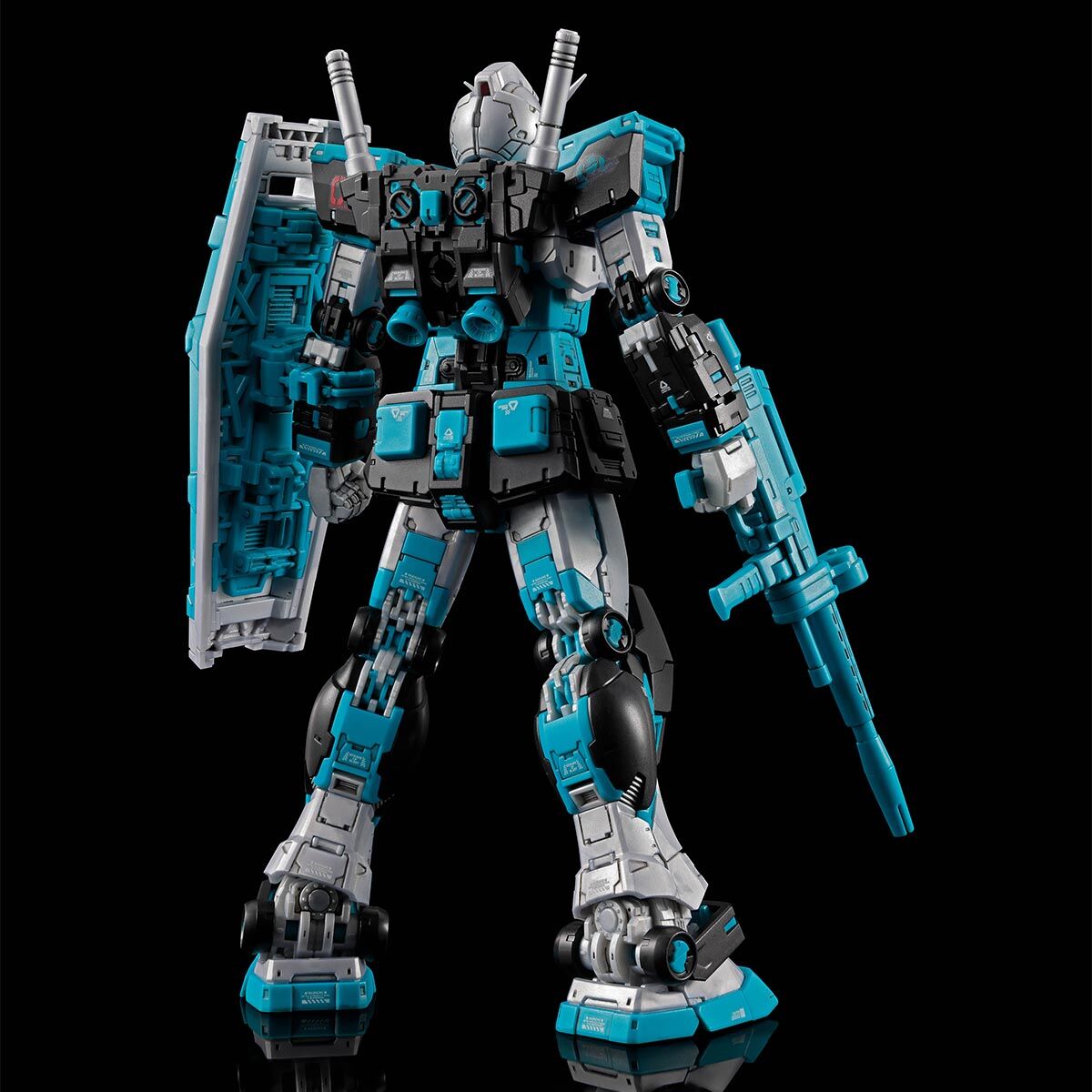 RG 1/144 RX-78-2 GUNDAM Ver.2.0 [HATSUNE MIKU Ver.]